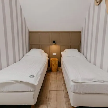 Chic Retreat With Sauna In Копалино